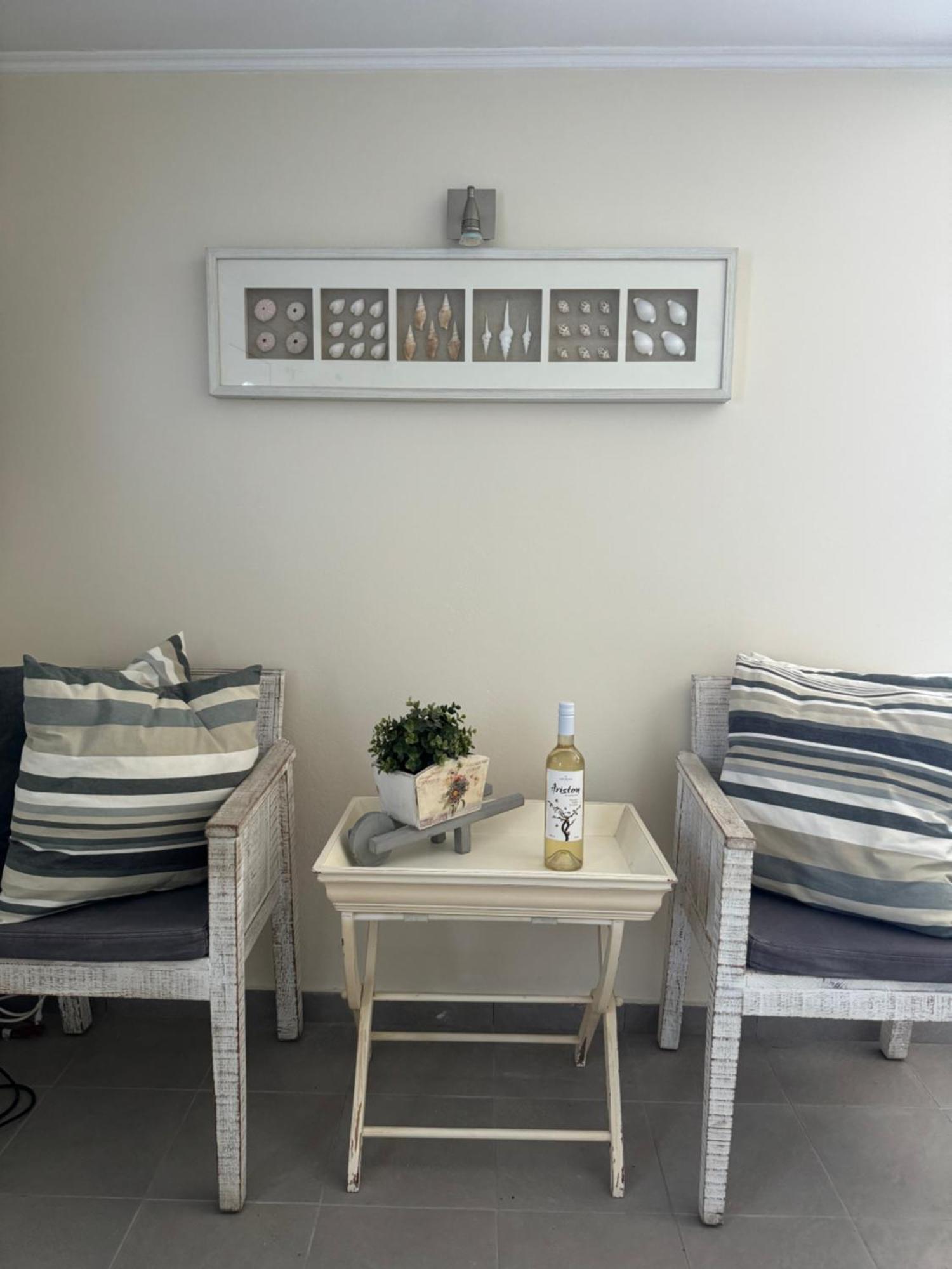 Kasteli Suite Poros Town Exterior photo